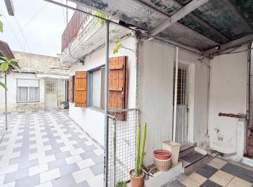 PH · 78m² · 5 Ambientes · Vende PH Multifamiliar Lomas del Mirador