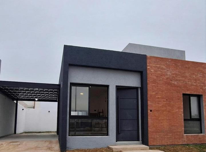Casa · 90m² · 3 Ambientes · 1 Cochera