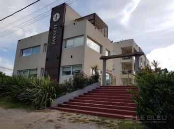Departamento · 53m² · 1 Dormitorio · 1 Cochera · Venta Departamento 2 Amb 53 m con Balcon, Parrilla y Cochera Mar de Las Pampas Villa Gesell