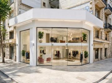 Local comercial , Once · Excelente Esquina en Venta en El Corazón de Once