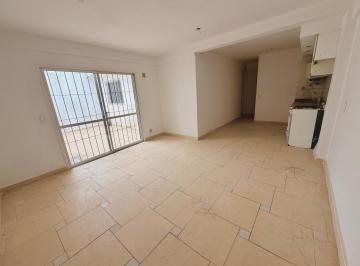 PH · 60m² · 3 Ambientes · Casa en Alquiler en Jorge Cura