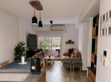 Departamento · 87m² · 3 Ambientes · 1 Cochera · Venta | Depto 2 Dorm | con Cochera | Santiago 1036 3°a | Rosario