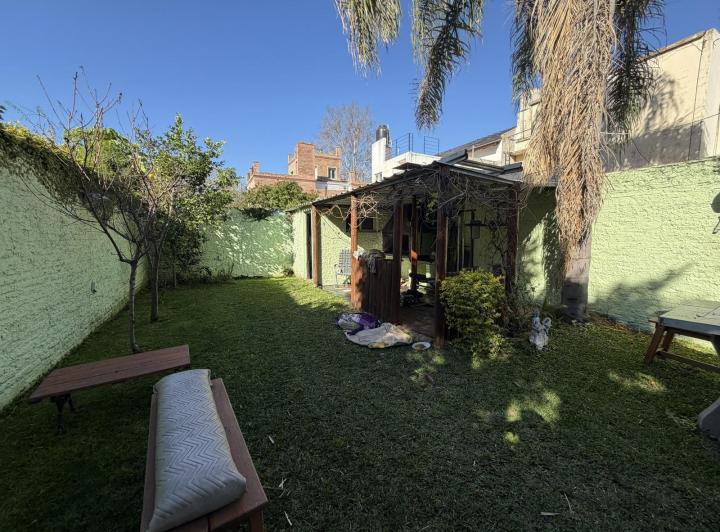 Casa · 112m² · 5 Ambientes · 1 Cochera