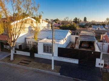 QUI-QUI-675_2 · Vendo Casa 4 Ambienta