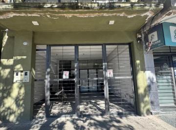 JAI-JAI-1242_2 · Local Comercial en Alquiler - San Juan 1076