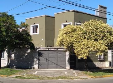 PH · 70m² · 3 Ambientes · Alquiler PH 3 Ambientes Sin Expensas – Banfield Oeste