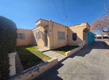 Casa de 4 ambientes, Las Tortugas · Venta de Casa en Godoy Cruz