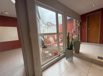 Oficina comercial · 167m² · 10 Ambientes · Alquiler Comercial PH en Colegiales