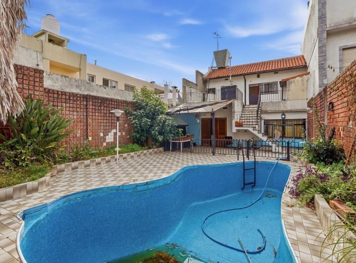 Casa · 150m² · 3 Ambientes · 1 Cochera