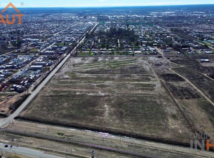 Terreno · 450m²