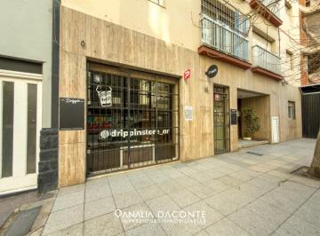 Local comercial · 80m² · 1 Ambiente · Local Comercial en Dos Niveles. 80 m². La Perla