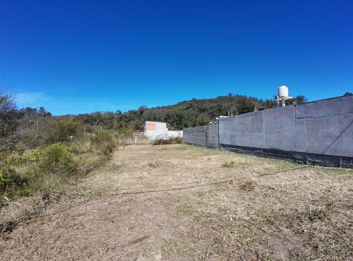 Terreno · 300m²