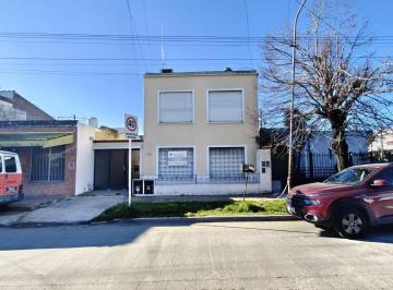 PH · 74m² · 3 Ambientes · 1 Cochera · Venta PH 3 Ambientes Al Frente en Moron