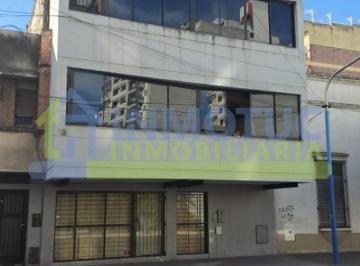 Edificio · 500m² · 17 Dormitorios · Alquiler de Edificio de Consultorios/oficinas - Usos Multiples - Gral Paz 381