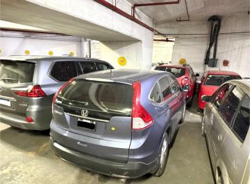 Garage · 10m² · Cochera Doble en Balvanera, Oportunidad