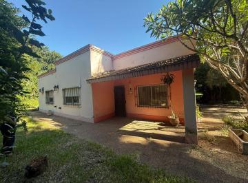 Quinta vacacional · 80m² · 3 Dormitorios · Quinta Sobre Gran Terreno en Km 13.
