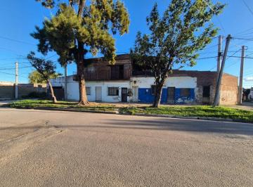 PH · 277m² · 10 Ambientes · 1 Cochera · Casa a Refaccionar en Venta en Santa Fe