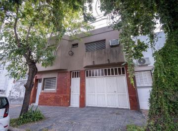 Casa · 245m² · 8 Ambientes · 1 Cochera · Casa en Laprida 3735 - Barrio 7 Jefes - Santa Fe