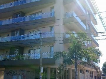 Departamento de 2 ambientes, Tres de Febrero · Hermoso y Amplio Depto en Inmejorable Ubicación, Edificio Vistas Bosch, No Mascotas