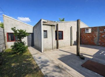 Casa · 52m² · 3 Ambientes · Casa a Refaccionar en Venta
