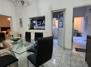 Departamento · 68m² · 3 Ambientes · 3 Cocheras · Venta Depto Pb Céntrico 2 Dorm. Cocheras y Patio