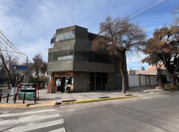 Oficina comercial · 375m² · 2 Cocheras · Propiedad Comercial a m de Mercado Moreno
