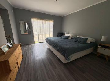 Casa · 101m² · 5 Ambientes · Casa en Venta Chascomus 5 Ambientes
