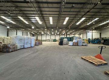 Depósito · 4600m² · Venta Centro Logistico Valentin Alsina - 6200 m²