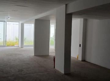 Local comercial · 113m² · Venta - Local Comercial a La Calle - Flores