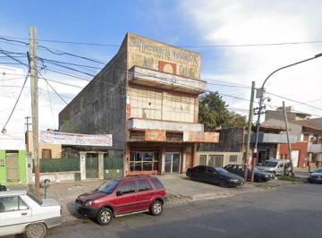 Bodega-Galpón · 1270m² · Venta Depósito Terreno Lanús Oeste Sobre Av