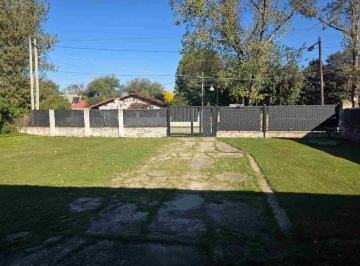 Casa · 85m² · 4 Ambientes · En Venta Casa Ubicada Lima 1969 Longchamps