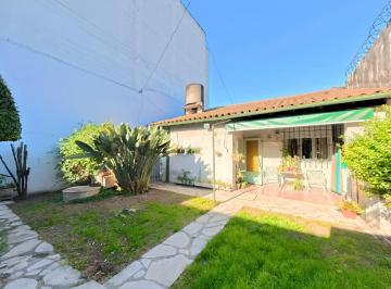 Casa · 70m² · 3 Ambientes · 2 Cocheras · Venta Casa 3 Amb en Morón Norte 5 Cuadras Estación