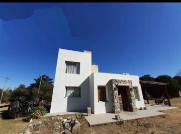 Casa · 137m² · 3 Ambientes · En Venta Casa Mas Dpto en Huerta Grande