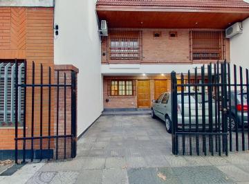PH · 77m² · 3 Ambientes · 1 Cochera · Venta PH 3 Amb/patio y Cochera Villa Urquiza