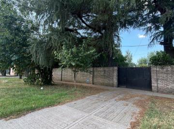 Casa · 112m² · 4 Ambientes · 3 Cocheras · Venta Casa 4 Amb Pileta, Moreno a 50 m de Acc Oeste