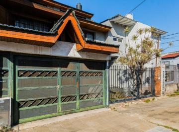 PH · 116m² · 4 Ambientes · 1 Cochera · PH 4 Ambientes Cochera Patio Parrilla