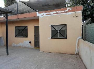 Casa · 54m² · 3 Ambientes · 1 Cochera · Venta - Casa 3 Amb - a m de Laguna - Chascomús