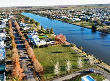 Terreno · 1054m² · Venta Lote en Puerto Roldan