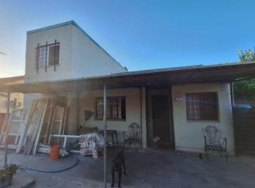Casa · 85m² · 3 Ambientes · 1 Cochera · Venta 3 Ambientes Sobre Terreno Propio Benavidez