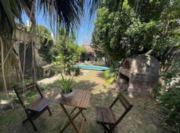 Casa · 140m² · 3 Ambientes · 1 Cochera · Venta Casa 4 Amb en Martin Coronado - Lote 465 m²
