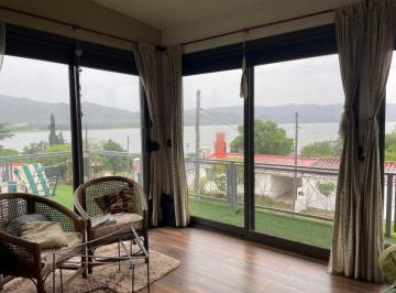 Casa de 4 ambientes, Villa Parque Siquiman · Casa con Bajada Privada Al Lago
