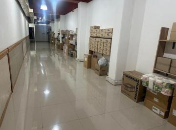 Depósito · 257m² · Venta de Deposito con Local de 257 m Balvanera