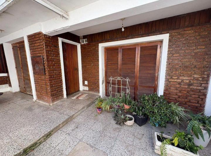 Casa · 70m² · 4 Ambientes
