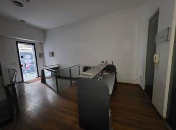 Local comercial · 260m² · Local Venta Policonsultorios 272 m² Equipado