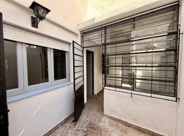 PH · 51m² · 3 Ambientes · Venta PH 3 Ambientes. Tacuari N 86, Bernal Este.