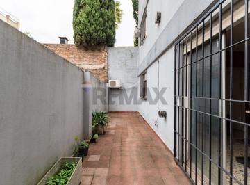 PH · 56m² · 3 Ambientes · Venta PH 3 Amb con Patio Valentin Alsina Centro