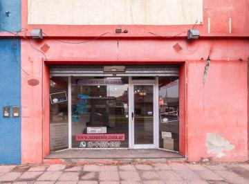 Local comercial · 70m² · Alquiler Local Comercial 70 m² Sobre Av Lanus