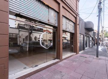 Local comercial · 200m² · Alquiler Local Comercial Fondo Libre 300 m² Total