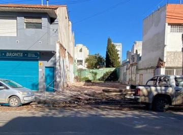Terreno · 203m² · Venta Lote Apto Desarrollo