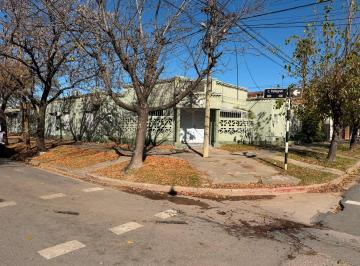 Local comercial · 359m² · 1 Cochera · Venta / Local/ideal Consultorios Medicos U Oficina